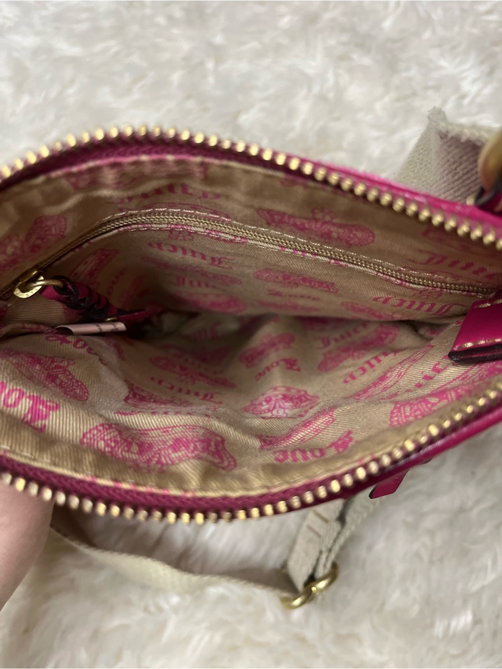 Vintage Juicy Couture Hot Pink and Gold Small Zip Pouch - Picture 5 of 8